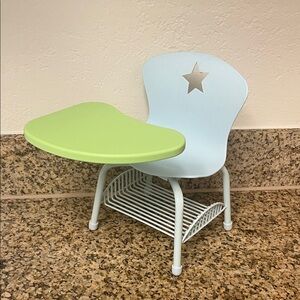 *Retired* 2009 American Girl School Desk